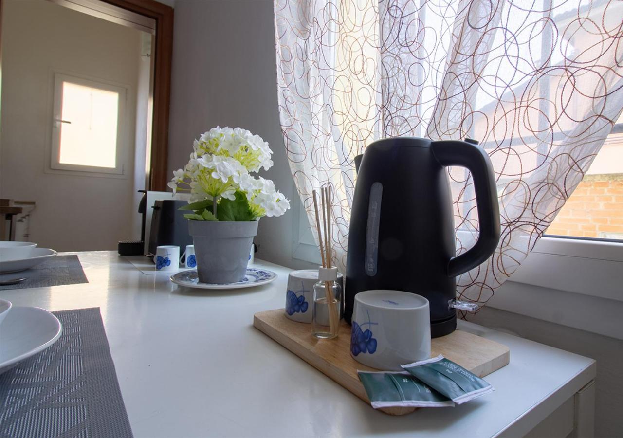 Athena Rooms - Parcheggio Privato Boloňa Exteriér fotografie
