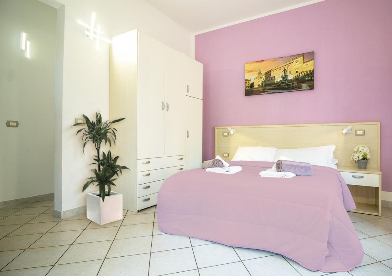Athena Rooms - Parcheggio Privato Boloňa Exteriér fotografie