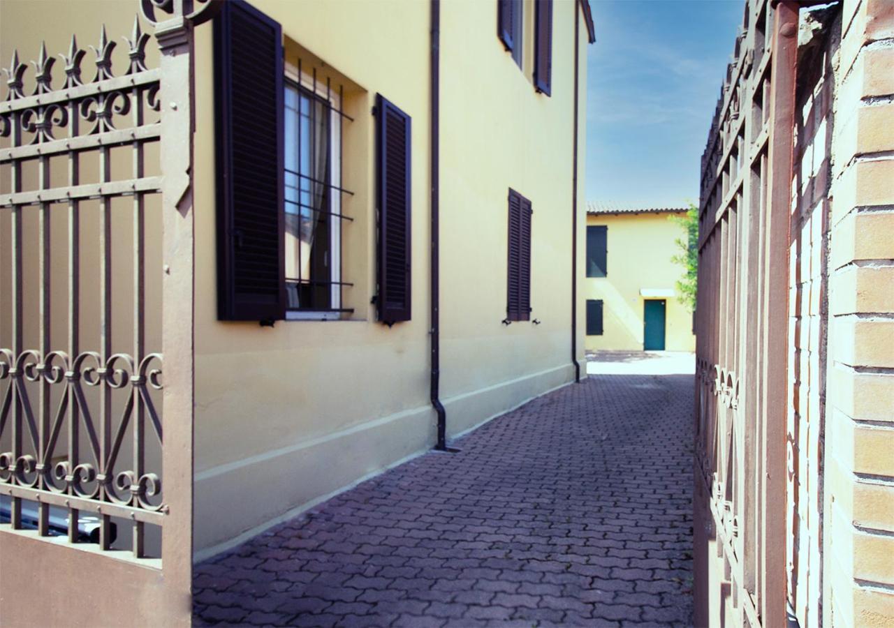 Athena Rooms - Parcheggio Privato Boloňa Exteriér fotografie
