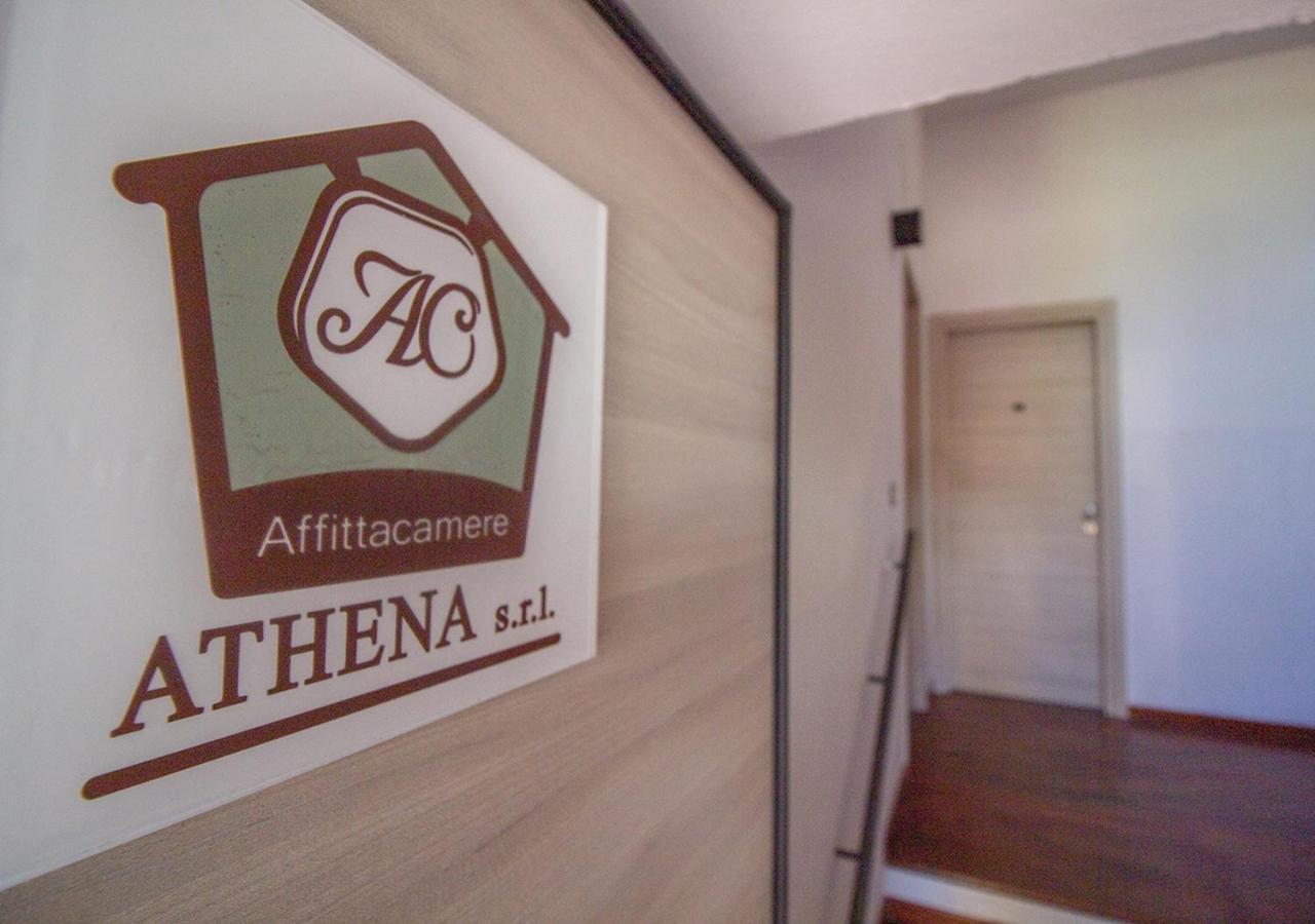 Athena Rooms - Parcheggio Privato Boloňa Exteriér fotografie
