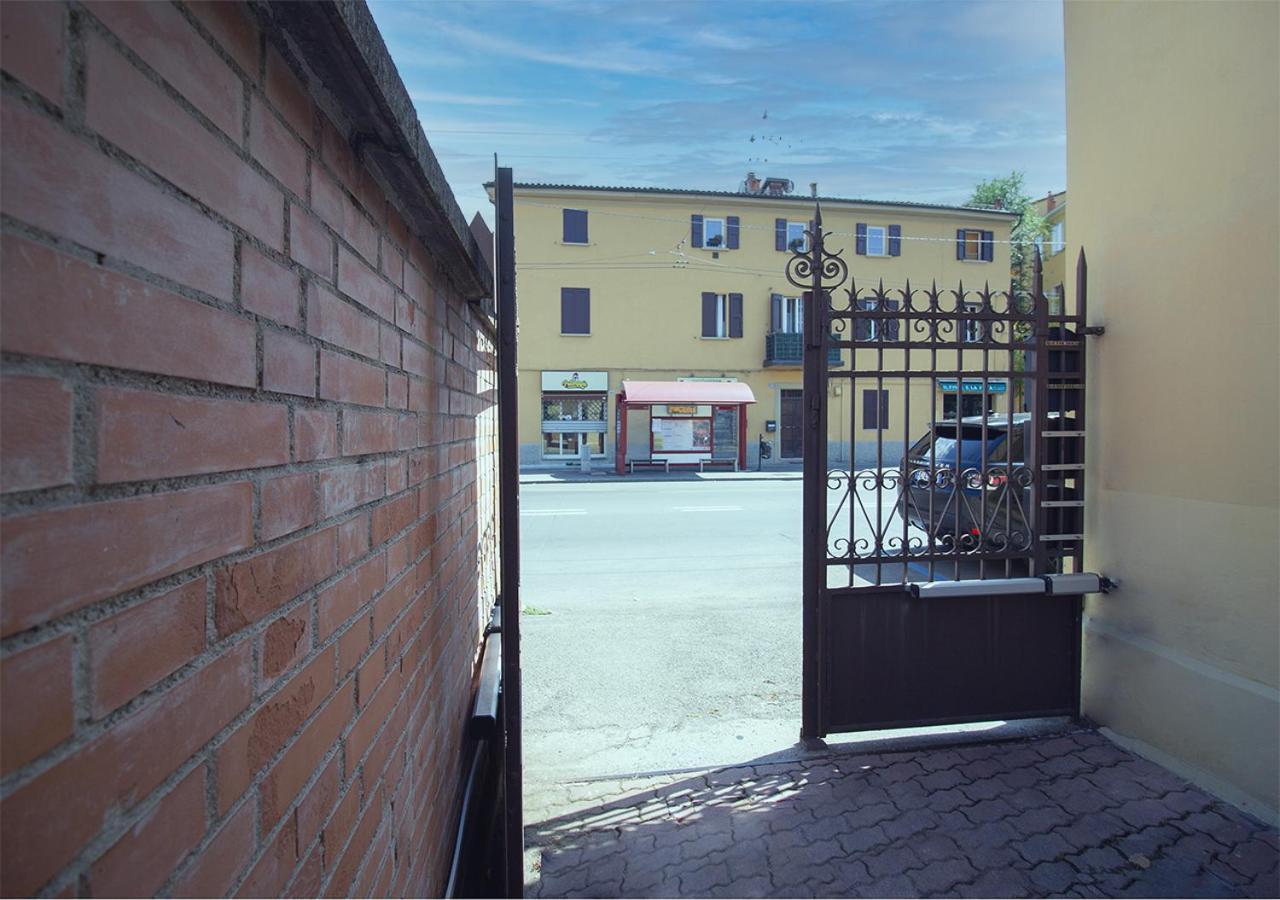 Athena Rooms - Parcheggio Privato Boloňa Exteriér fotografie