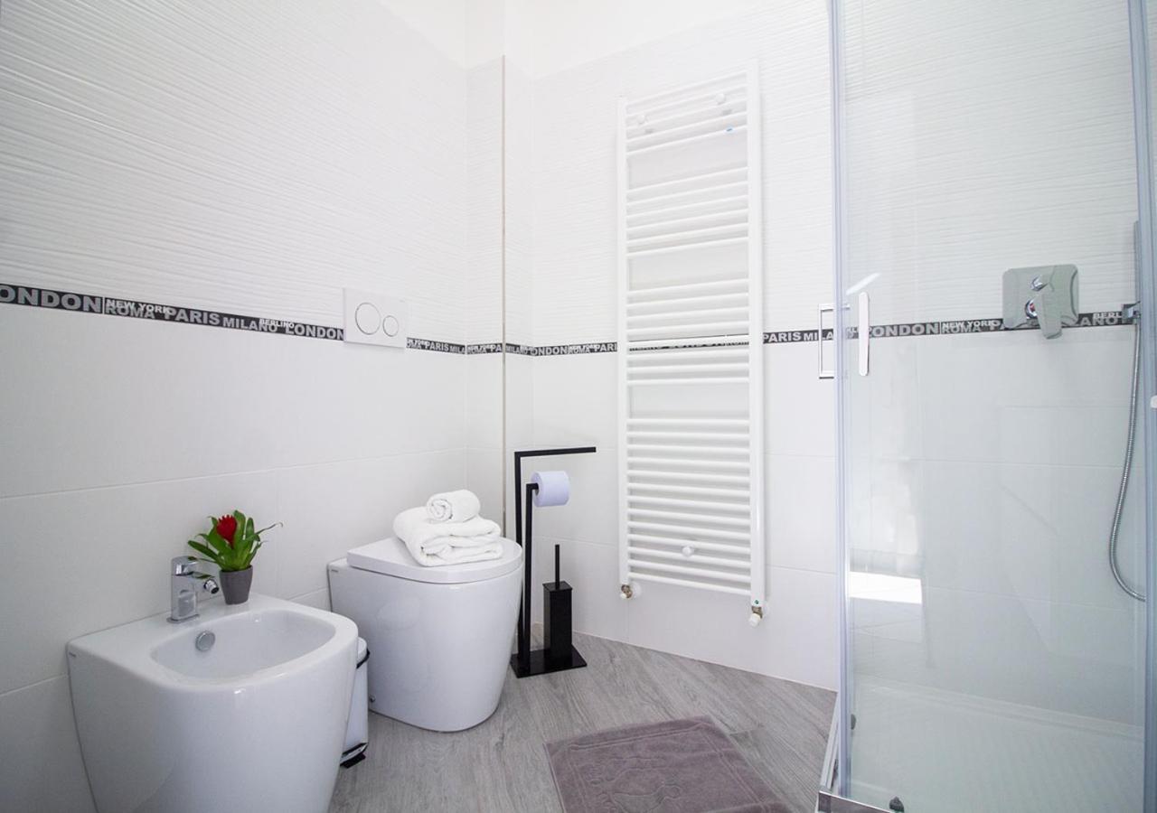 Athena Rooms - Parcheggio Privato Boloňa Exteriér fotografie