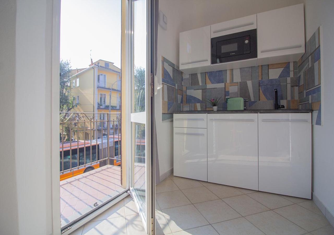 Athena Rooms - Parcheggio Privato Boloňa Exteriér fotografie